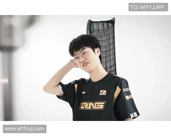 实时新闻全球挑战赛分析RNG展现出卓越的战术灵活性与团队协作能力